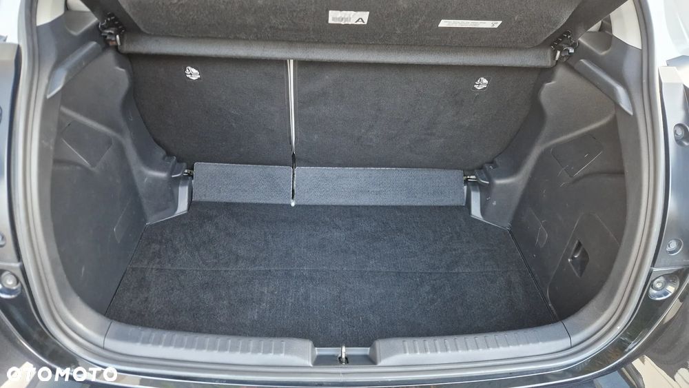 Toyota Yaris 1.5 Selection Elegant CVT - 28