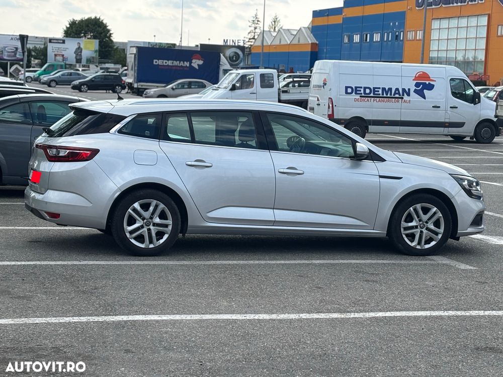 Renault Megane BLUE dCi Business - 11