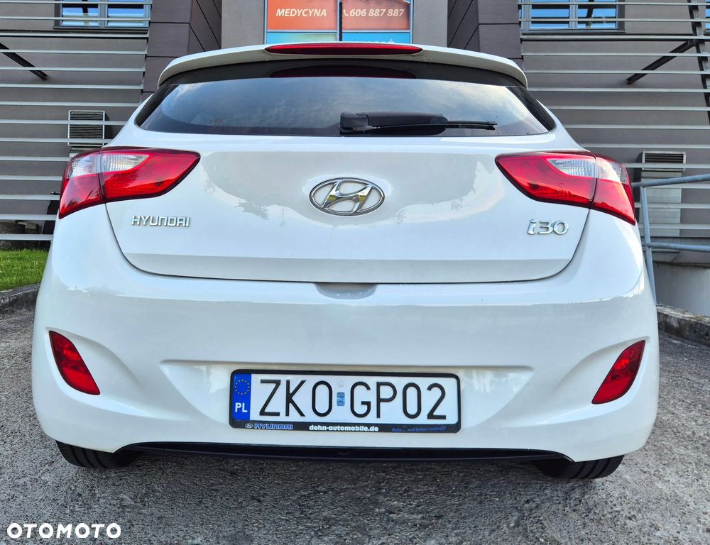 Hyundai i30 1.4 Classic + - 18