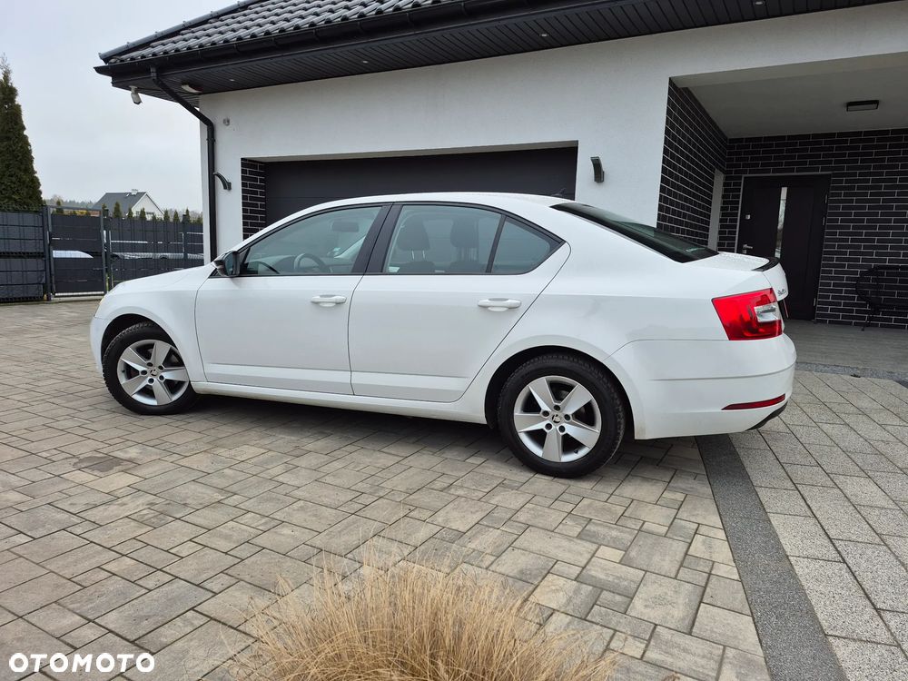 Skoda Octavia 1.5 TSI ACT Active - 17