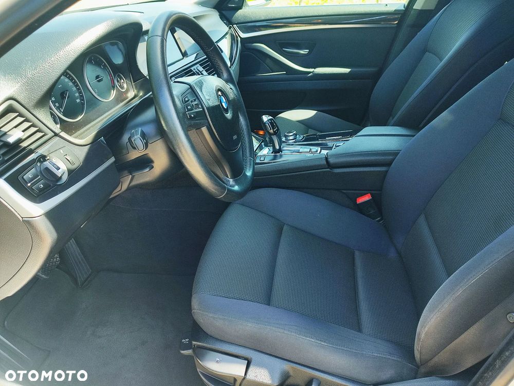 BMW Seria 5 520d - 18