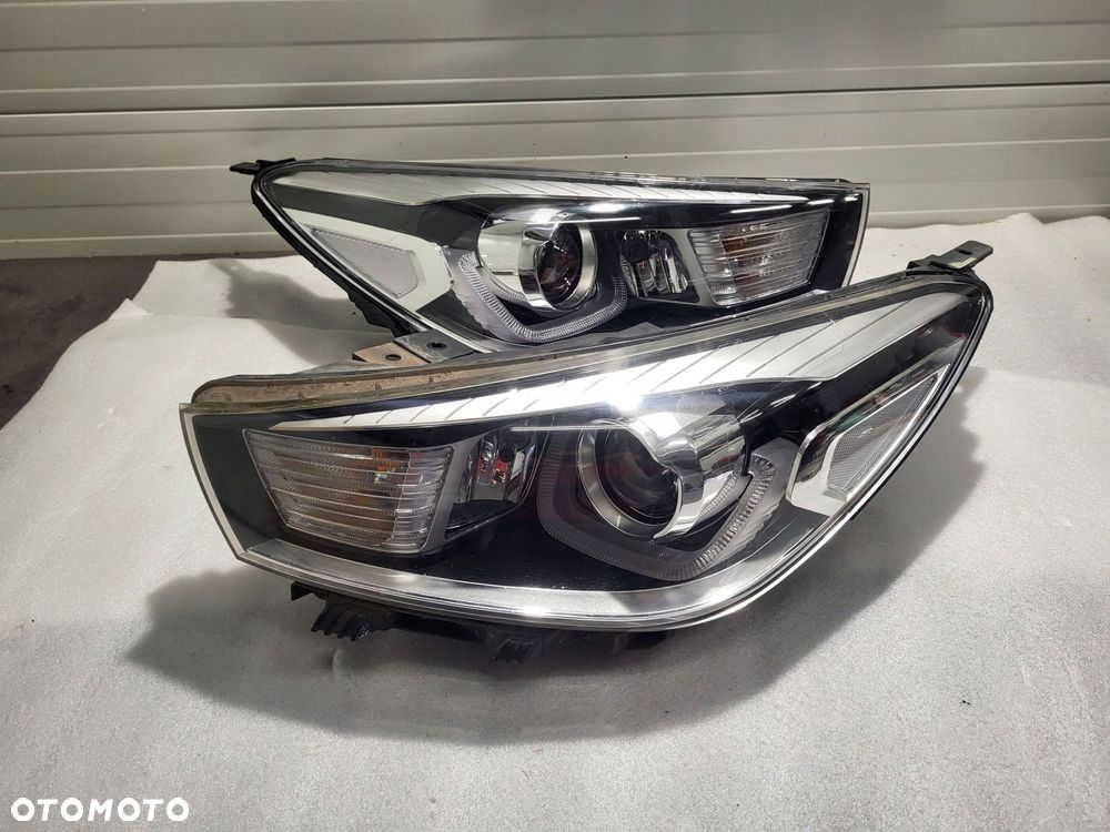 kia rio iv soczewka zw komplet lamp przednich - 1