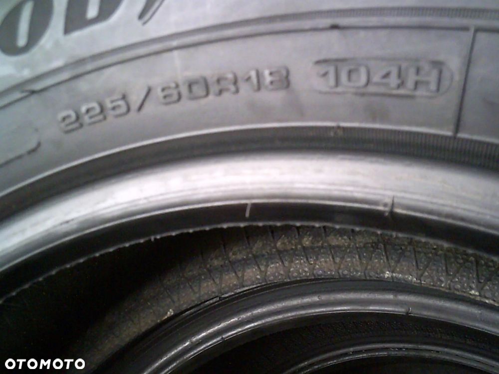 GOODYEAR Ultra Grip Performance + SUV 225/60R18 7,8mm 2024 - 4