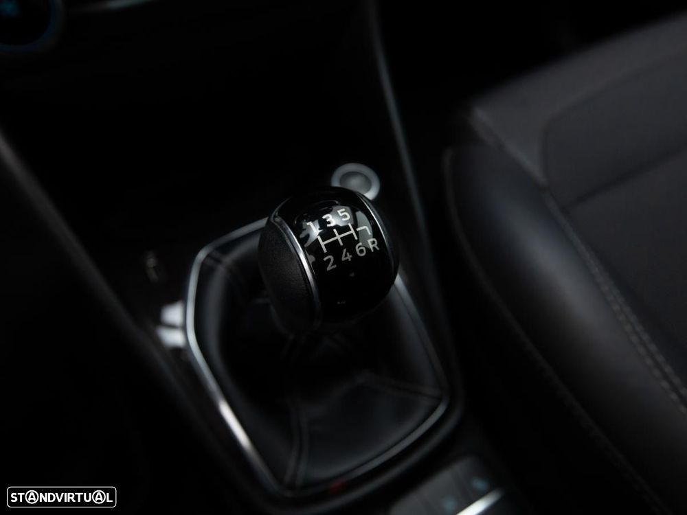 Ford Fiesta 1.0 EcoBoost Vignale - 17