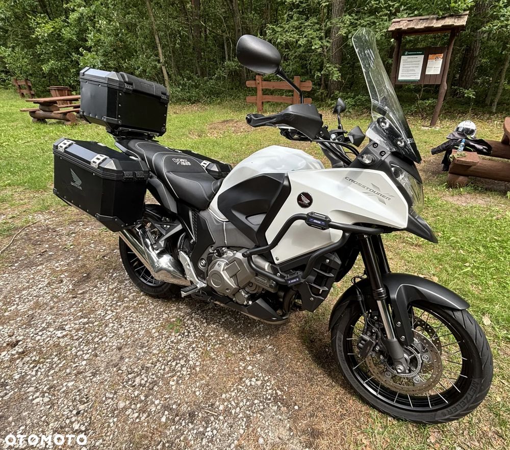Honda VFR - 1