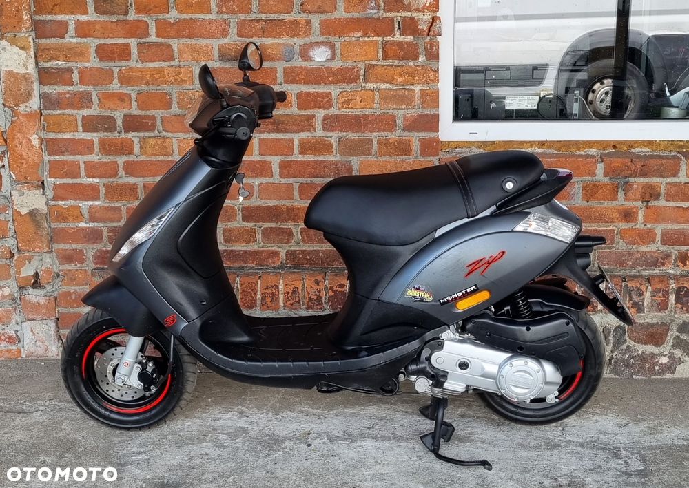 Piaggio ZIP - 4