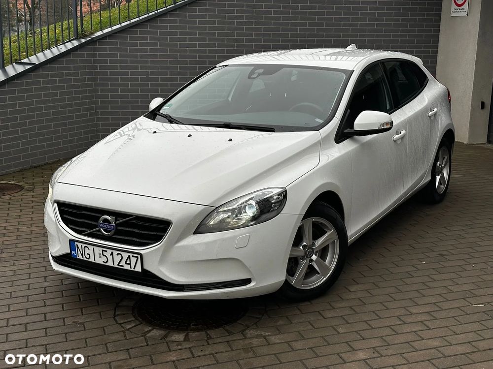 Volvo V40 T2 You - 4