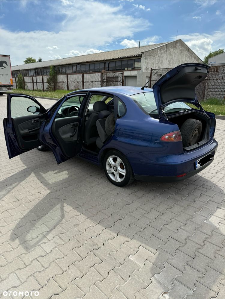 Seat Cordoba 1.4 16V Cool - 11