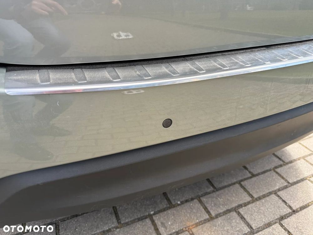 Kia Carens - 15