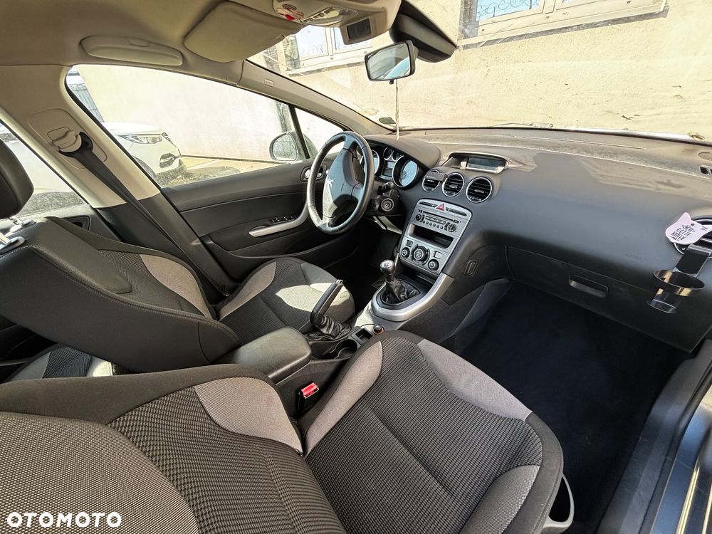 Peugeot 308 120 VTi Premium - 36