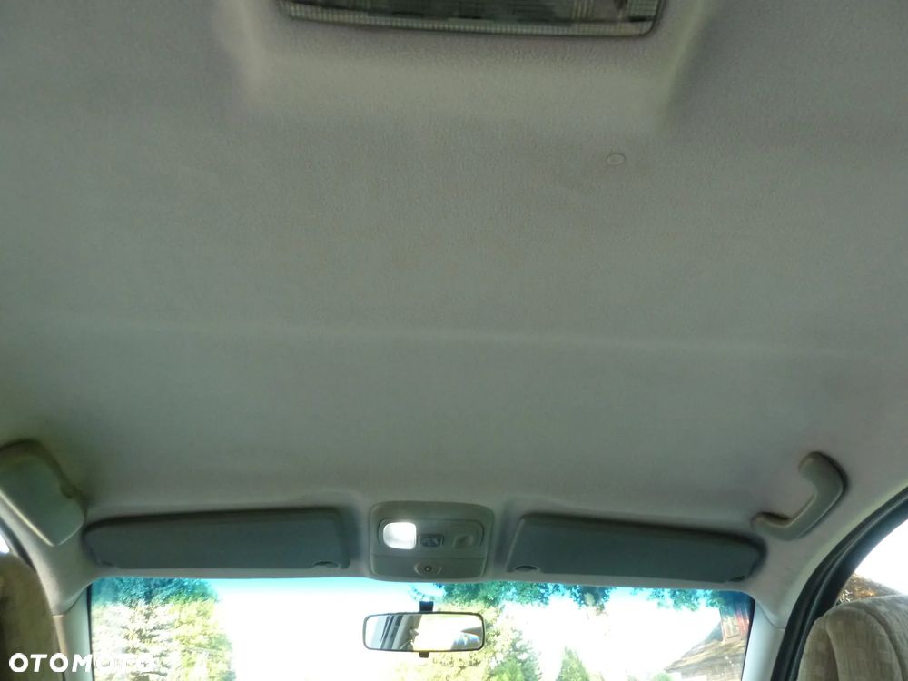Renault Scenic 1.6 16V Authentique - 31