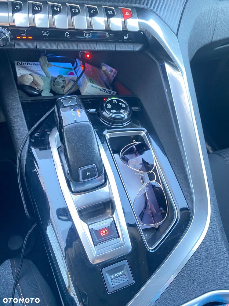 Peugeot 3008 PureTech 130 Stop & Start EAT6 Active - 2