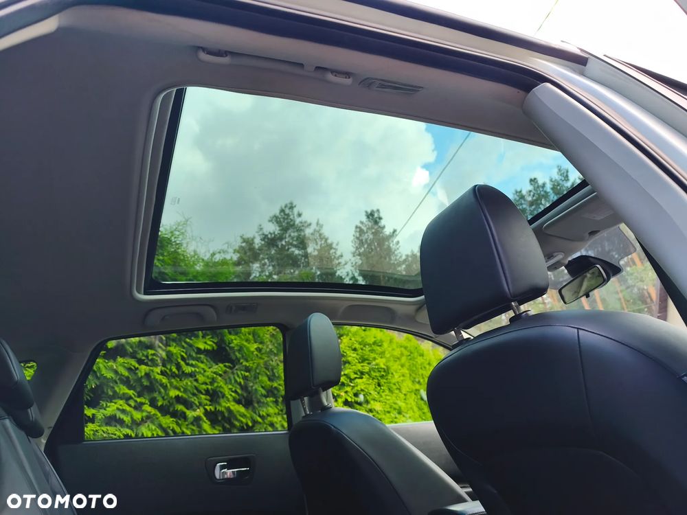 Nissan Qashqai 2.0 dCi 4 x 4 DPF tekna - 18
