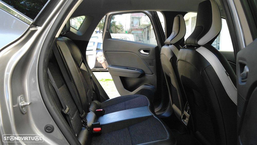 Renault Captur 1.0 TCe Techno - 18