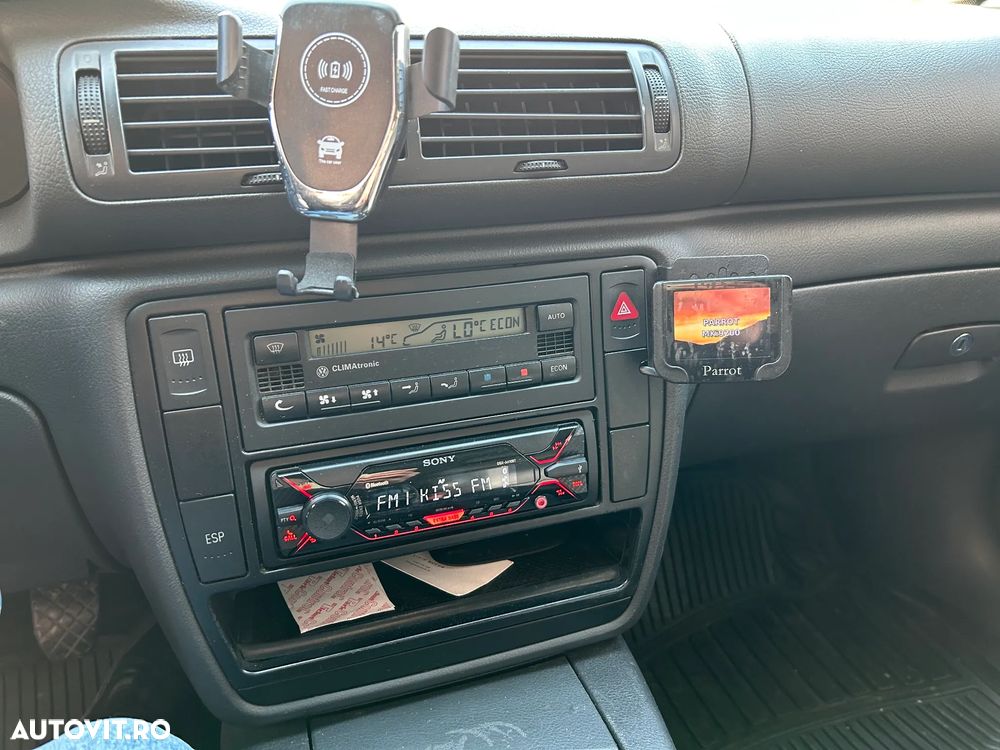 Volkswagen Passat 1.9 TDI - 17