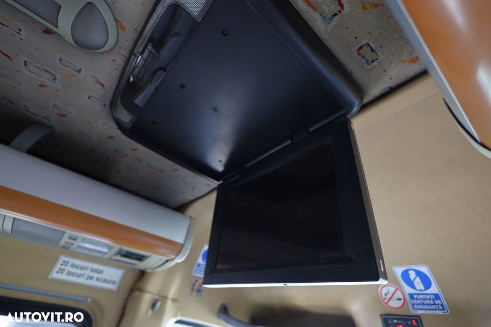 Mercedes-Benz Sprinter - 20
