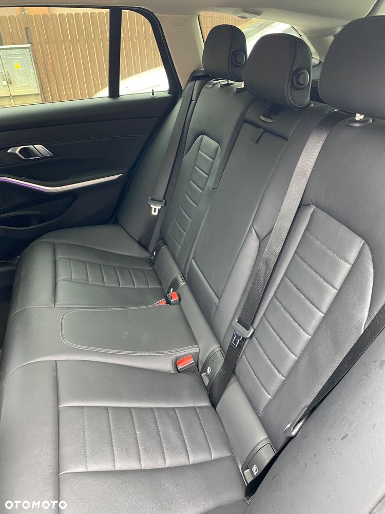 BMW Seria 3 320d Advantage sport - 14
