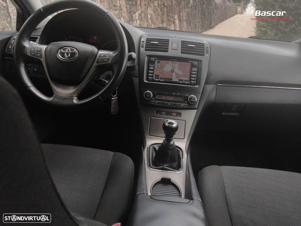 Toyota Avensis SD 2.0 D-4D Sol+GPS - 15