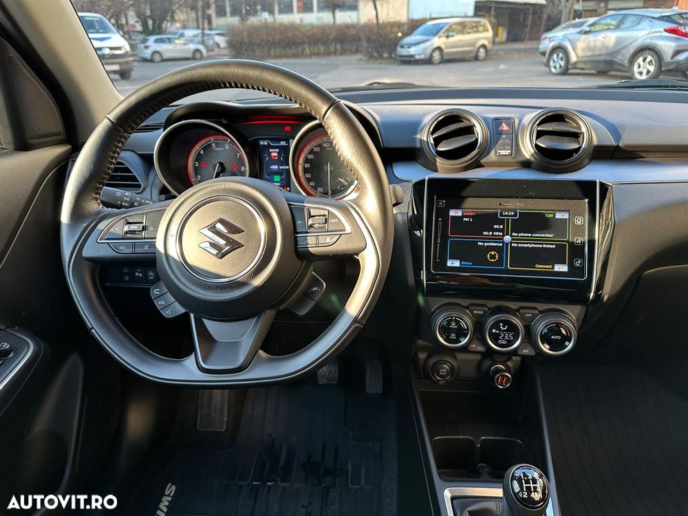 Suzuki Swift 1.2 Dualjet 12V AllGrip MHEV Spirit - 2