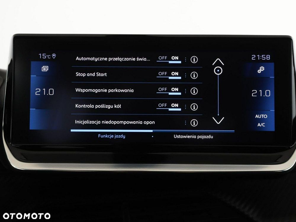 Peugeot 2008 1.2 PureTech GT Line S&S - 28