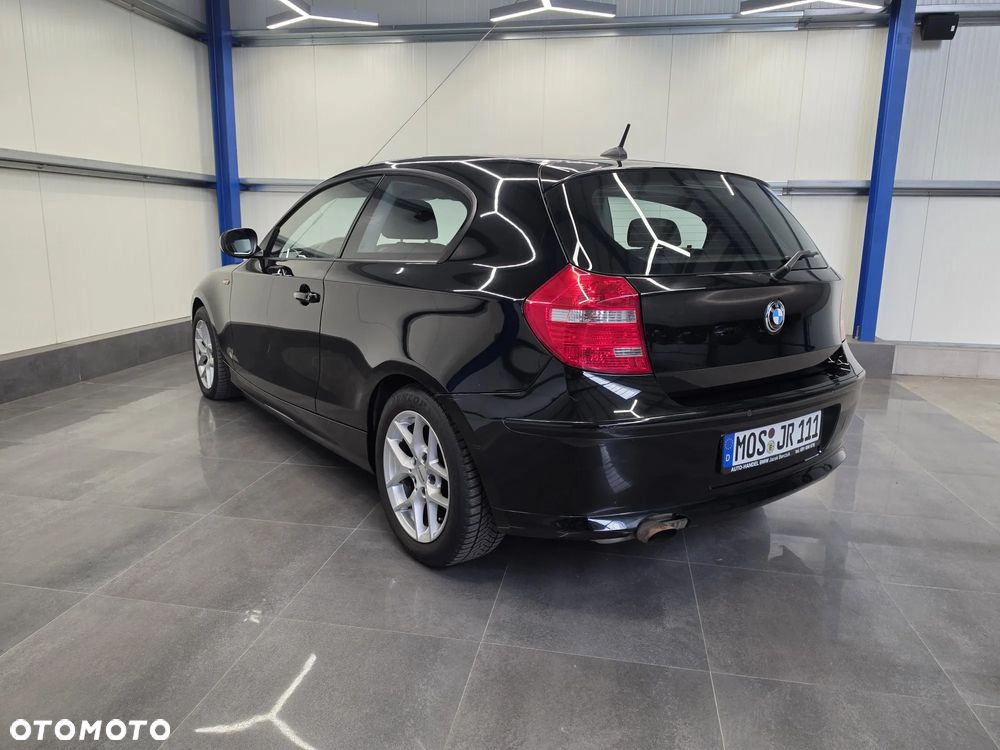 BMW Seria 1 116i - 12