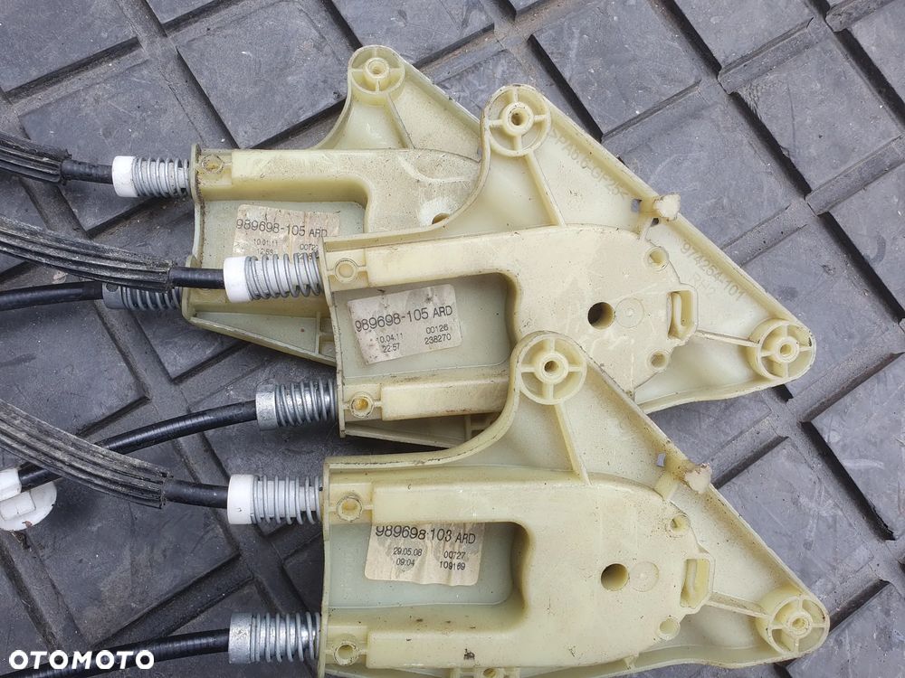 MECHANIZM PODNOŚNIK SZYBY PRAWY TYŁ OE 827000001R RENAULT LAGUNA III - 4