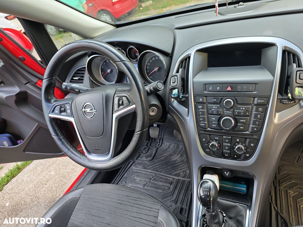 Opel Astra 1.4 Turbo ECOTEC Selection - 6