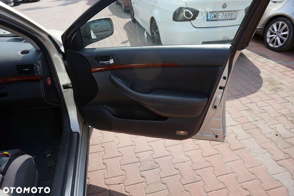 DRZWI PRZEDNIE PRAWE AVENSIS II T25 KOMBI 1C0  SREBRNY TOYOTA 2003-2006 - 9
