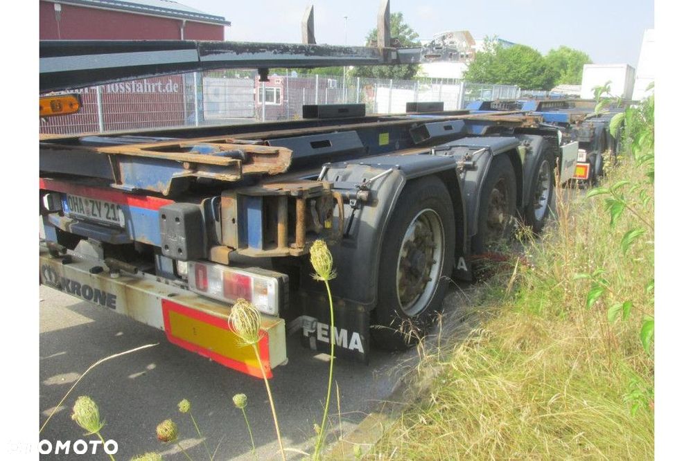 Krone Trailer Chassis Gooseneck extendible 45' with sliding 20' - 8