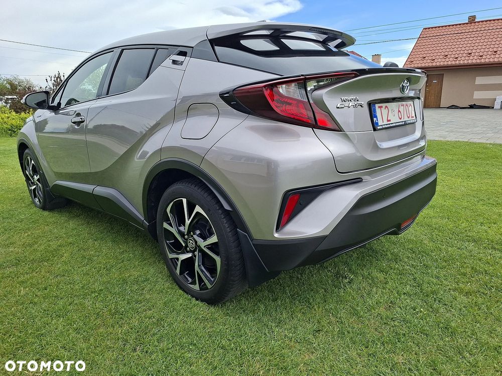 Toyota C-HR - 7