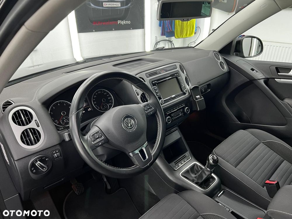 Volkswagen Tiguan - 31