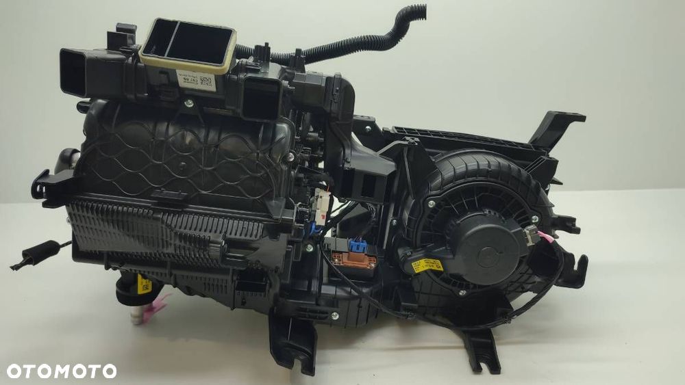 NAGRZEWNICA DMUCHAWA EUROPA HYUNDAI ELANTRA VII 2023 - 10