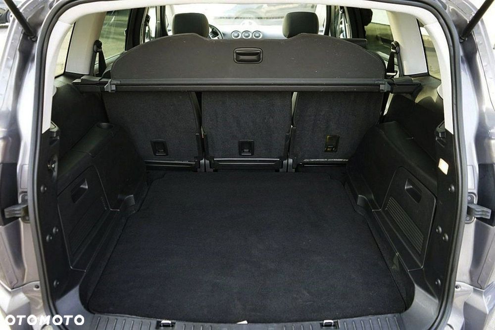 Ford S-Max - 35