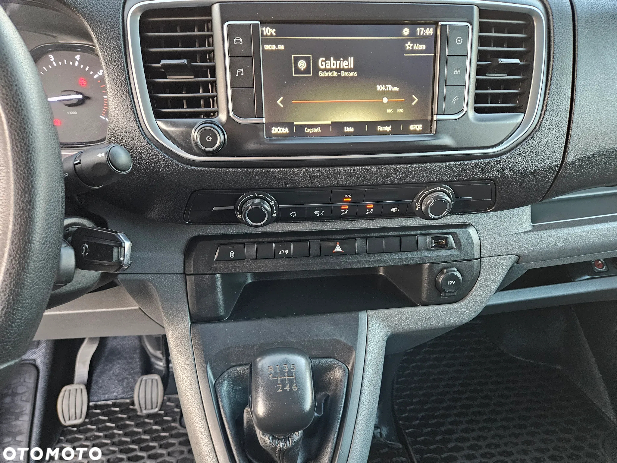 Opel VIVARO L2H1 - 21