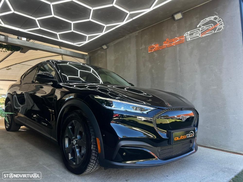 Ford Mustang Mach-E 75.7 kWh Premium AWD - 1