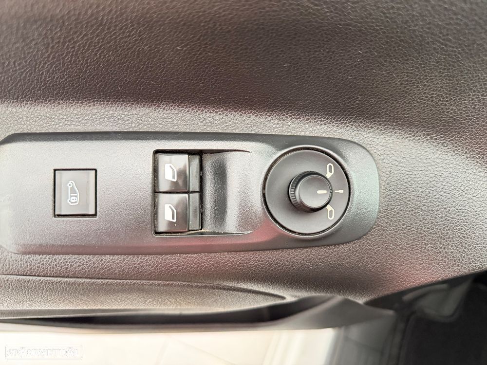 Citroën Berlingo 1.5 BlueHDi Maxi Longa 3-Lugares - 22