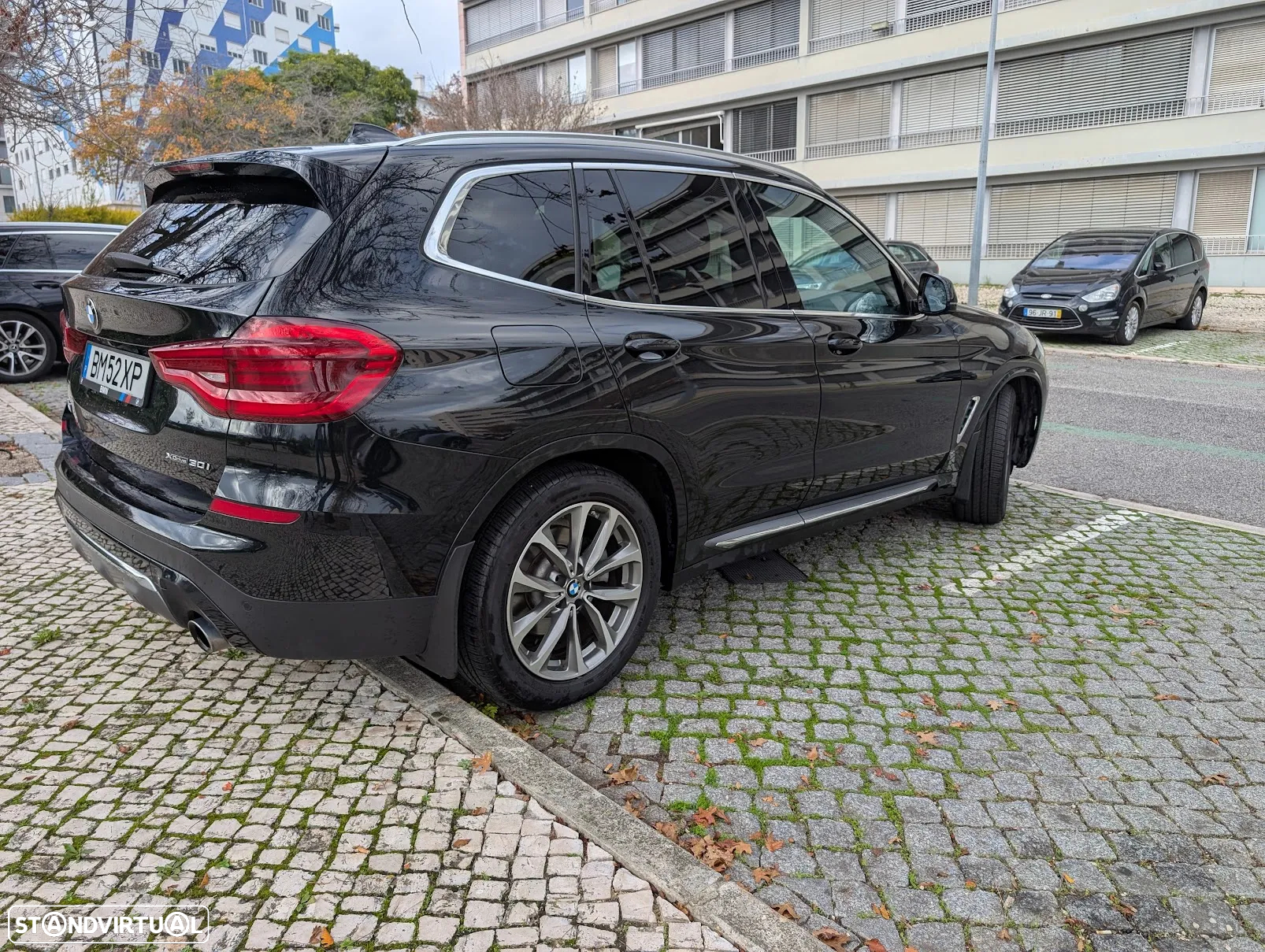 BMW X3 30 i xDrive Line Luxury - 3