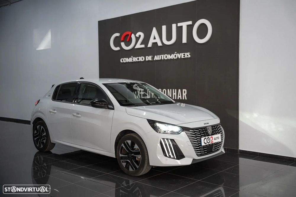 Peugeot e-208