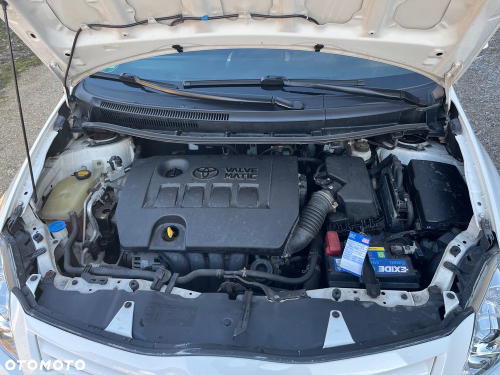 Toyota Auris 1.6 Valvematic Comfort - 11