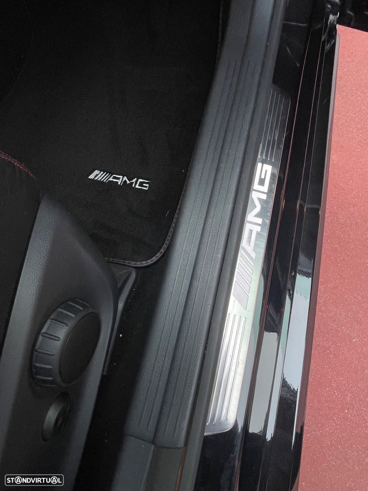 Mercedes-Benz CLA 45 AMG 4Matic Shooting Brake Speedshift 7G-DCT Night Edition - 13