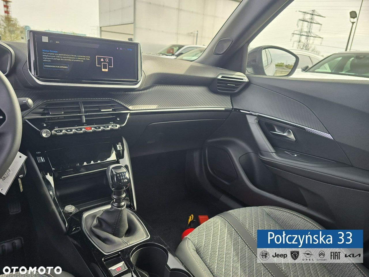 Peugeot 2008 - 32