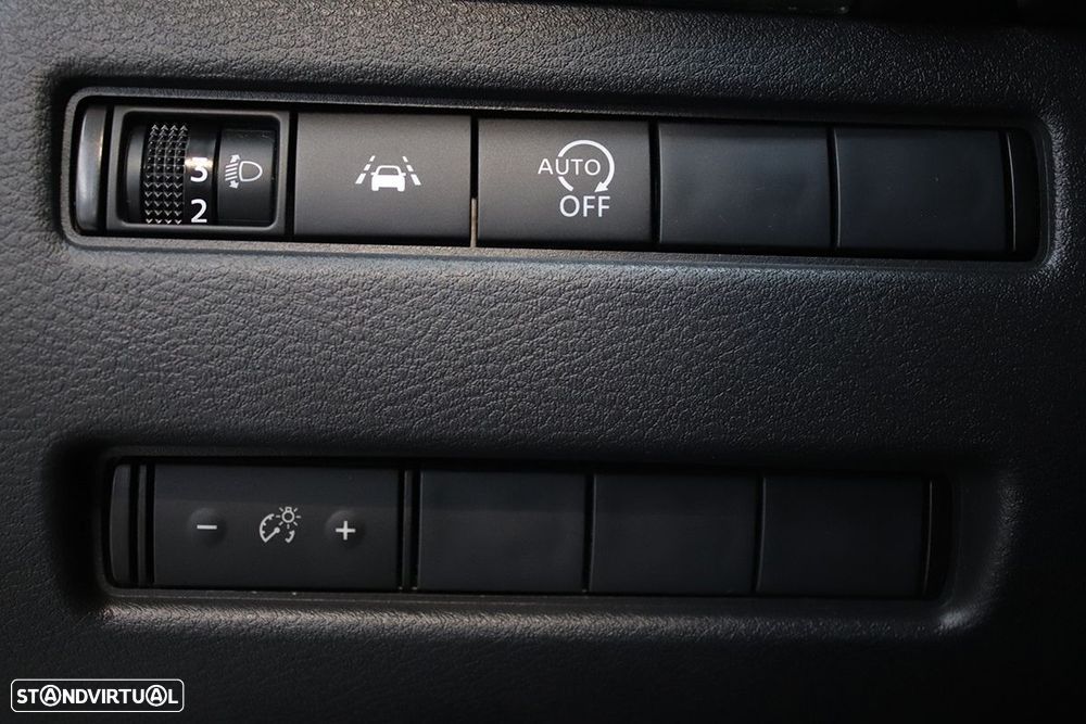 Nissan Qashqai 1.3 DIG-T Acenta - 17