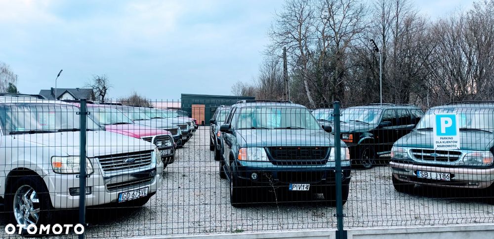 Ford Explorer 4.0 4WD - 25