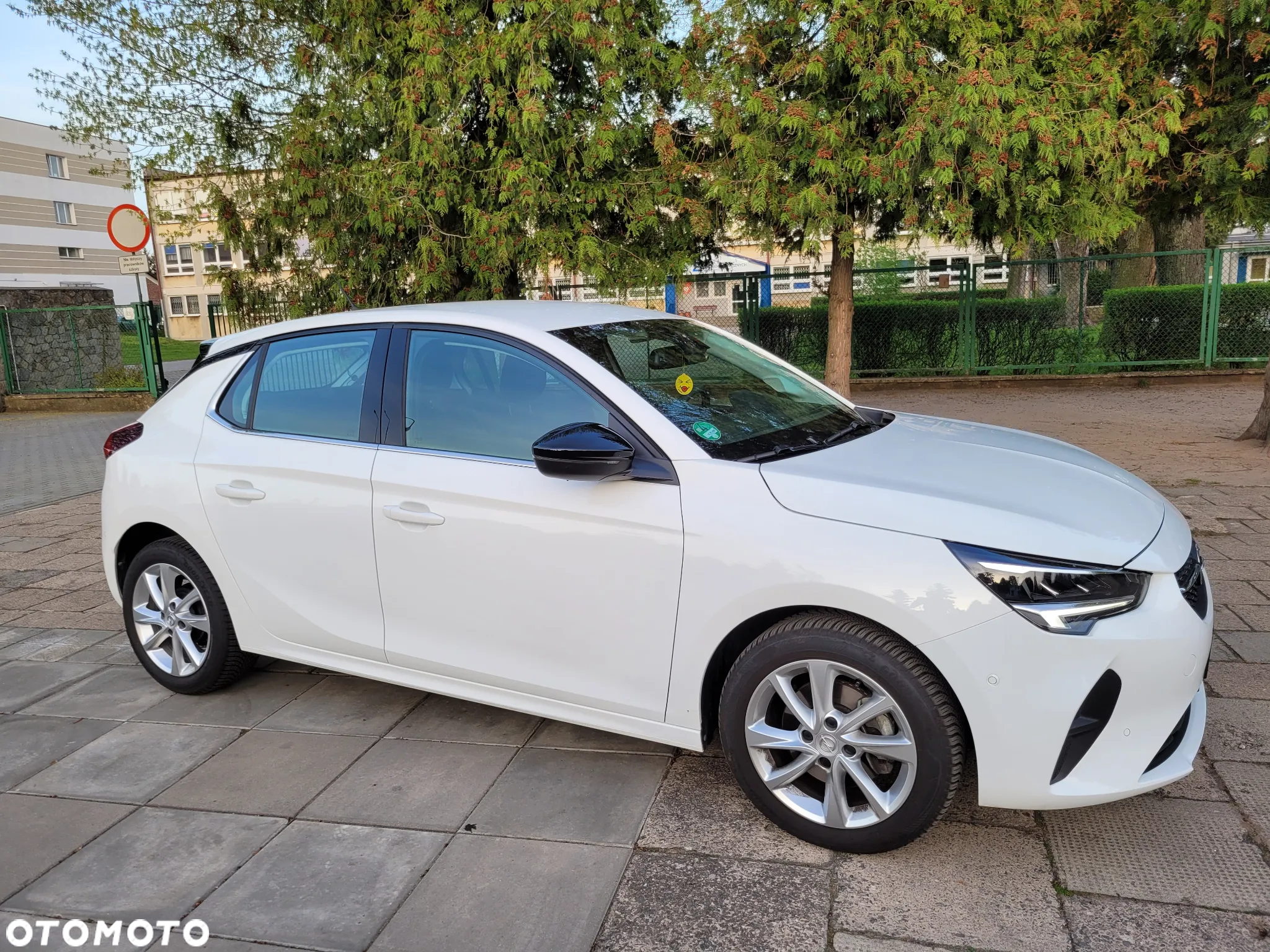 Opel Corsa 1.2 Elegance S&S - 14