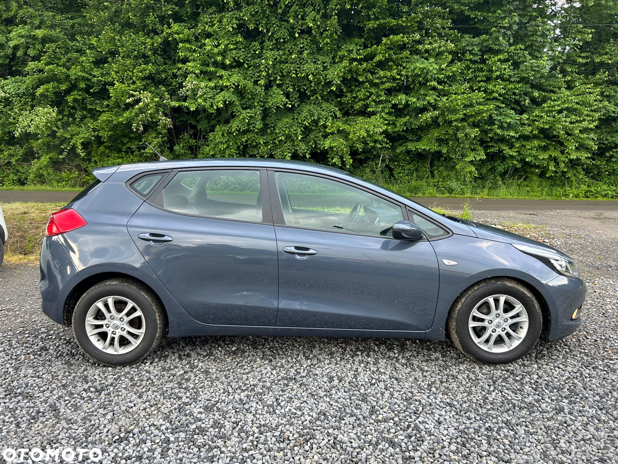 Kia Ceed 1.6 GDI ISG Dream Team Edition - 4
