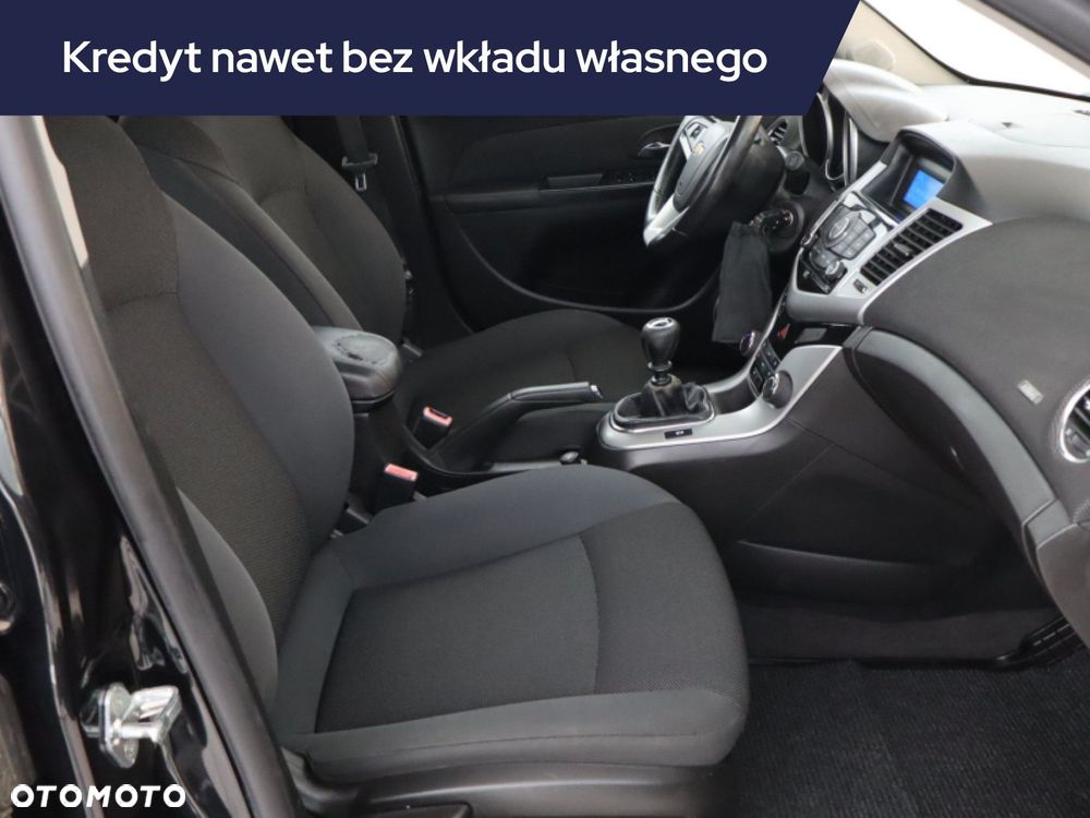Chevrolet Cruze - 11
