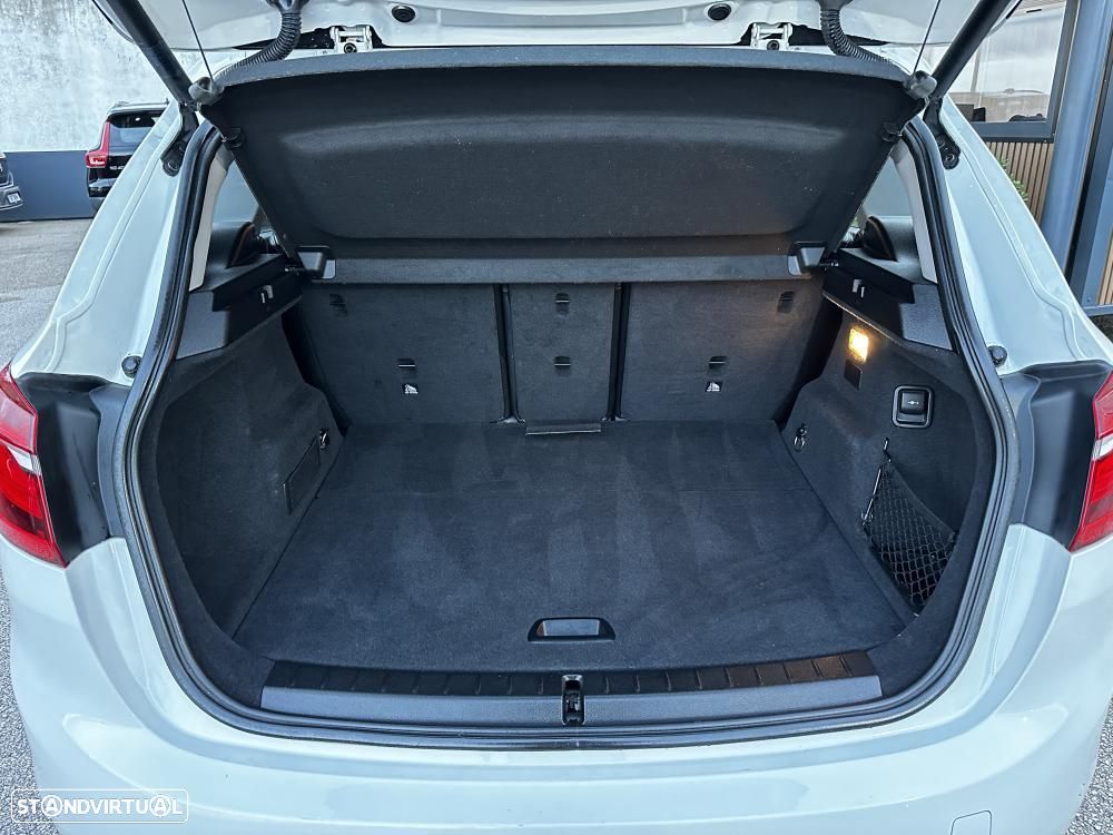 BMW 225xe Active Tourer Line Luxury - 30