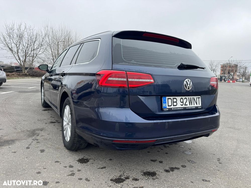 Volkswagen Passat 1.6 TDI Comfortline - 6