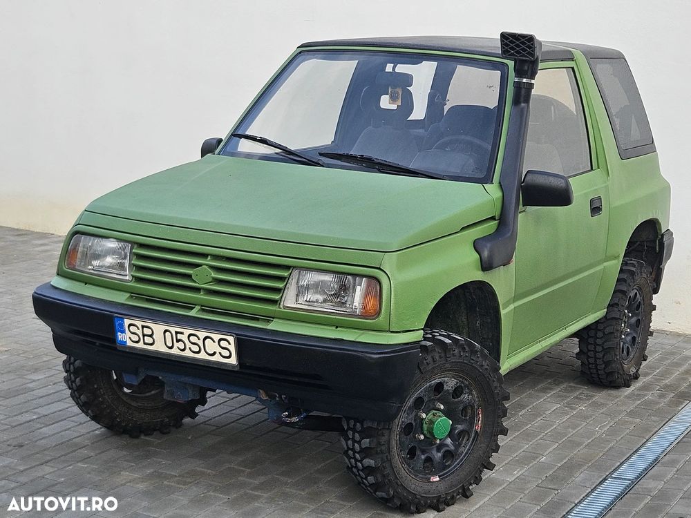 Suzuki Vitara - 1