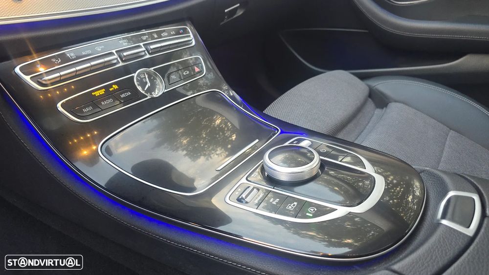 Mercedes-Benz E 220 d Avantgarde+ - 9